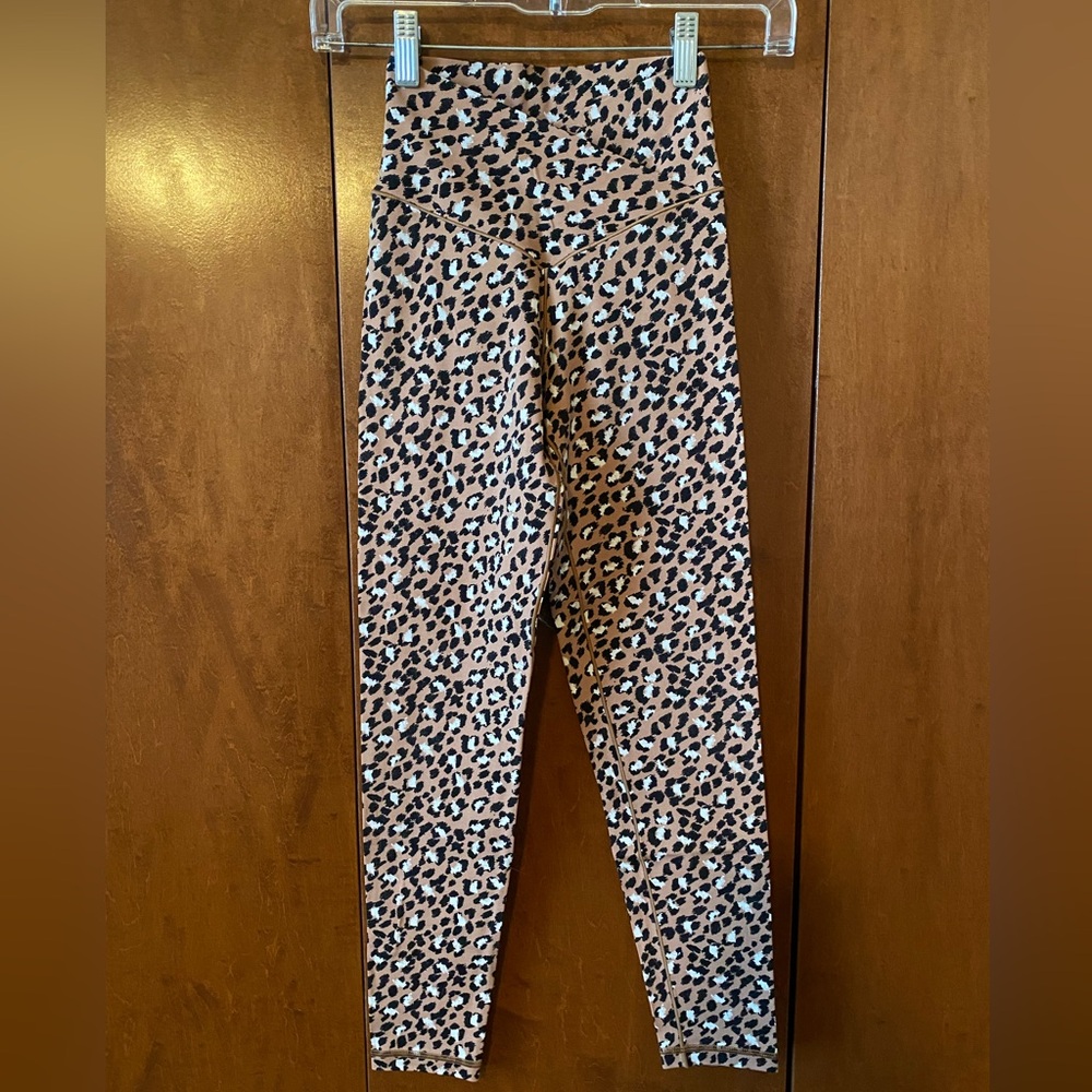 Aerie Chill Play Move Cross Waist Leggings